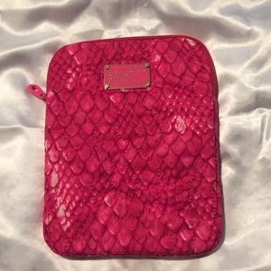 Marc Jacobs tablet case